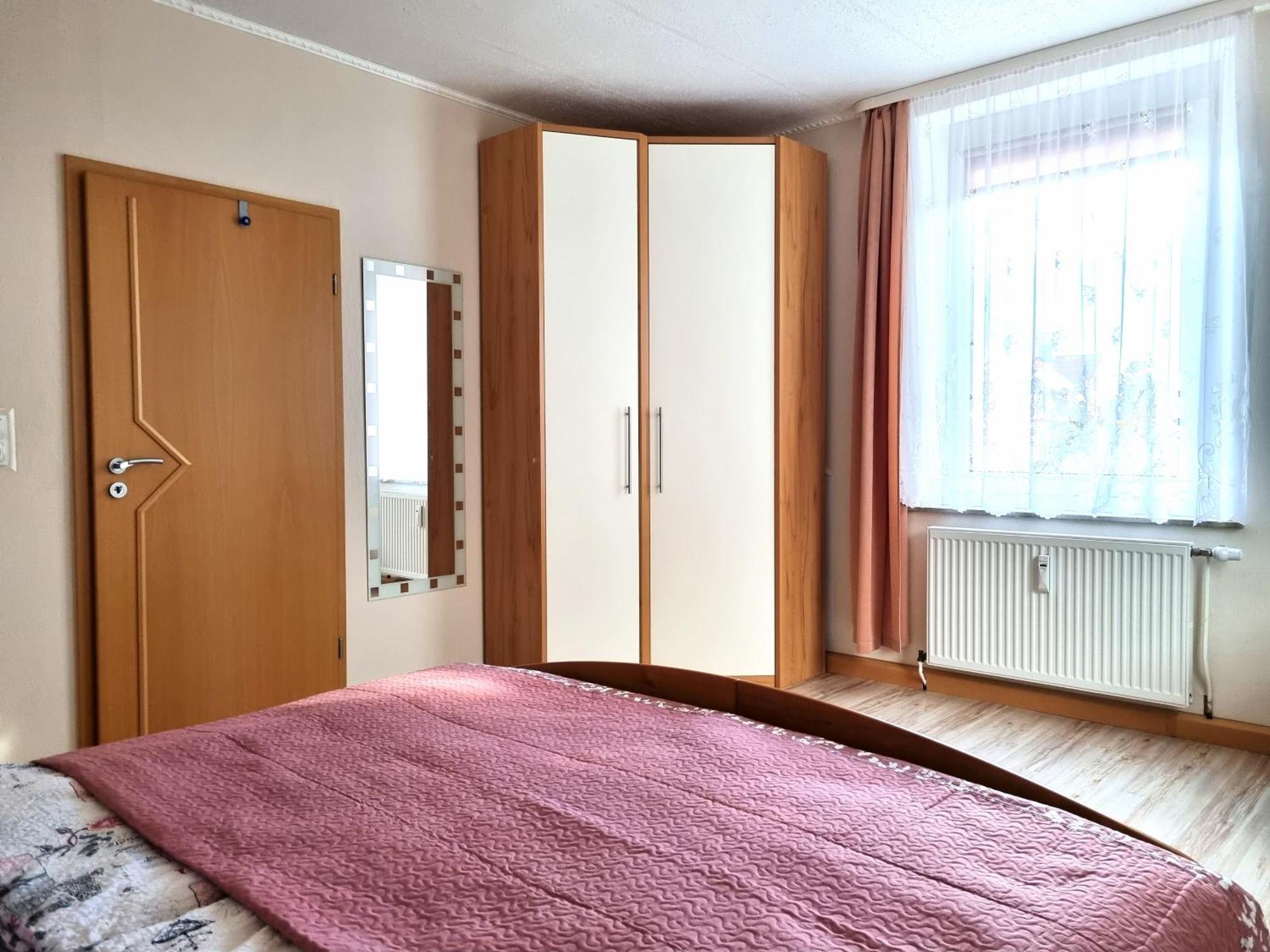 Apartment Bayreuth, Grosse Ferienwohnung Im Haus Mit Kunst, 3 Schlafzimmer, Kueche, Parkplatz Εξωτερικό φωτογραφία