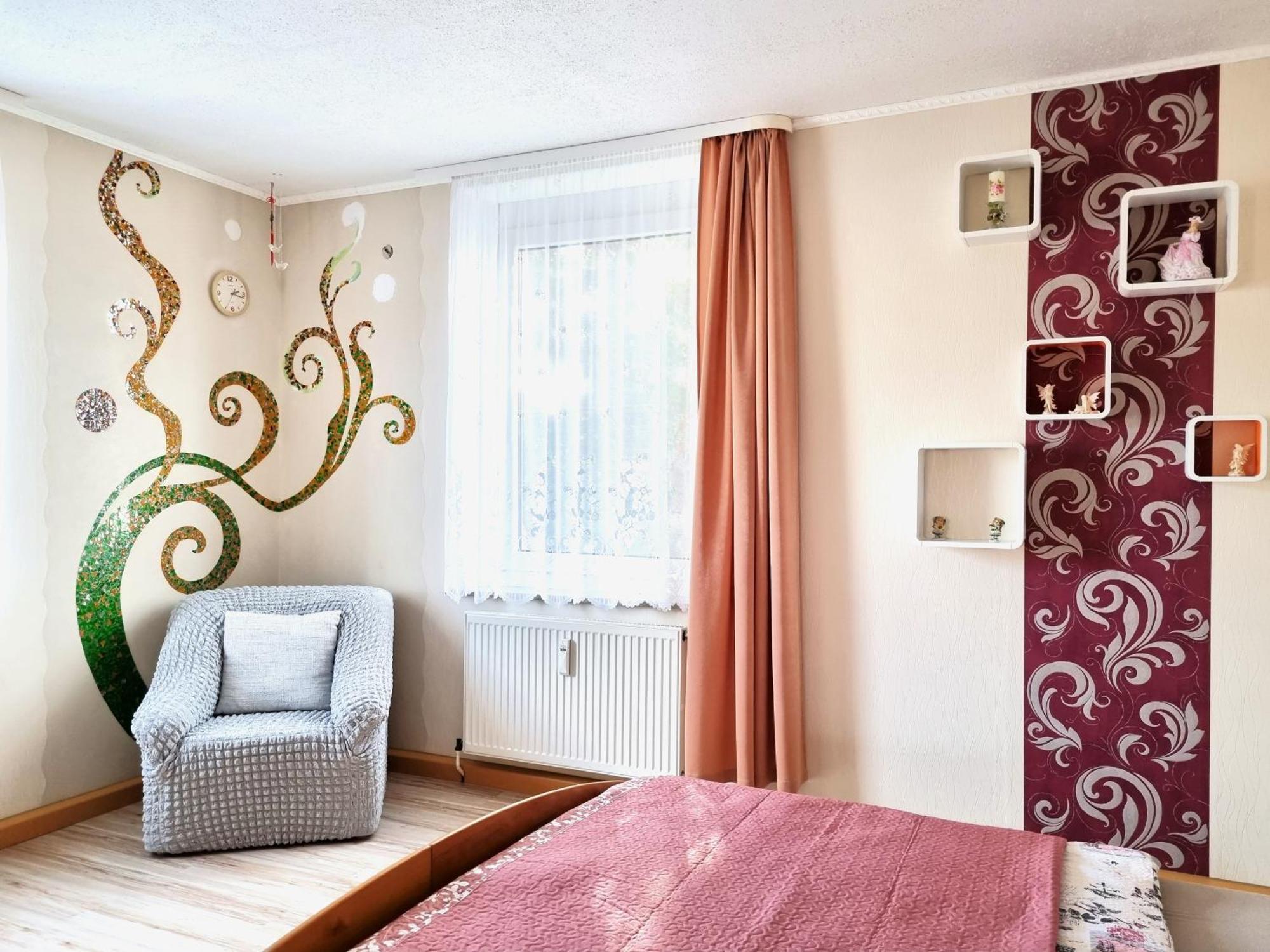 Apartment Bayreuth, Grosse Ferienwohnung Im Haus Mit Kunst, 3 Schlafzimmer, Kueche, Parkplatz Εξωτερικό φωτογραφία